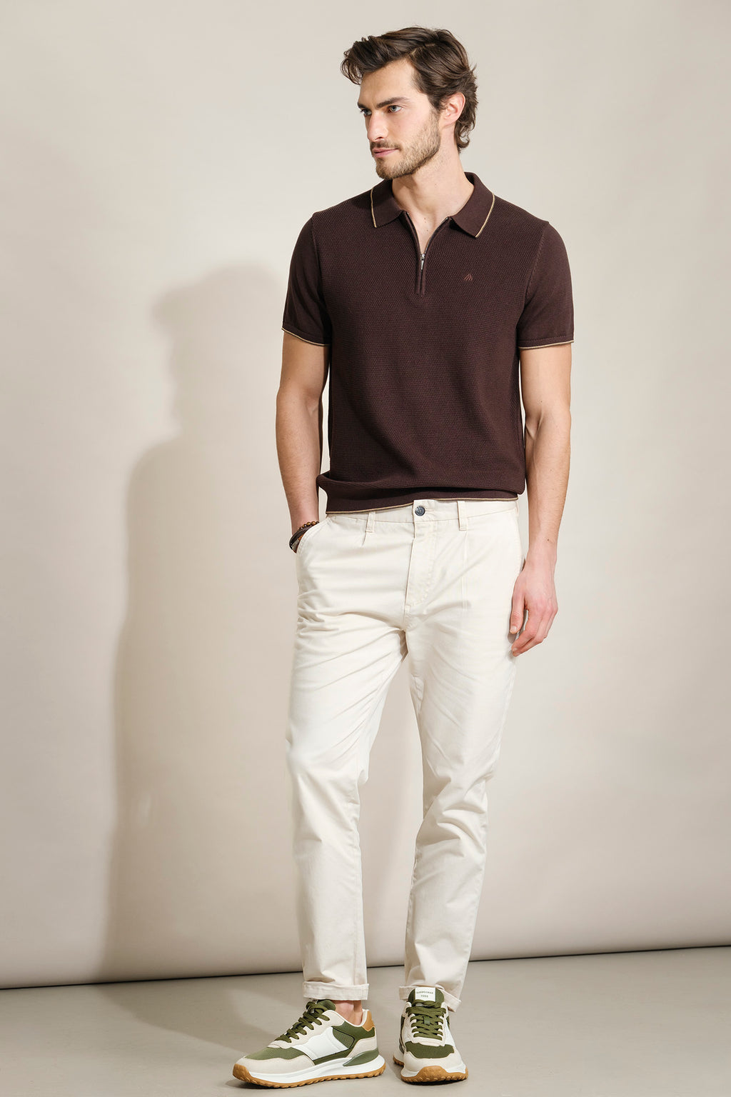 CAMISOLA COM GOLA DE POLO