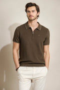CAMISETA CON CUELLO POLO