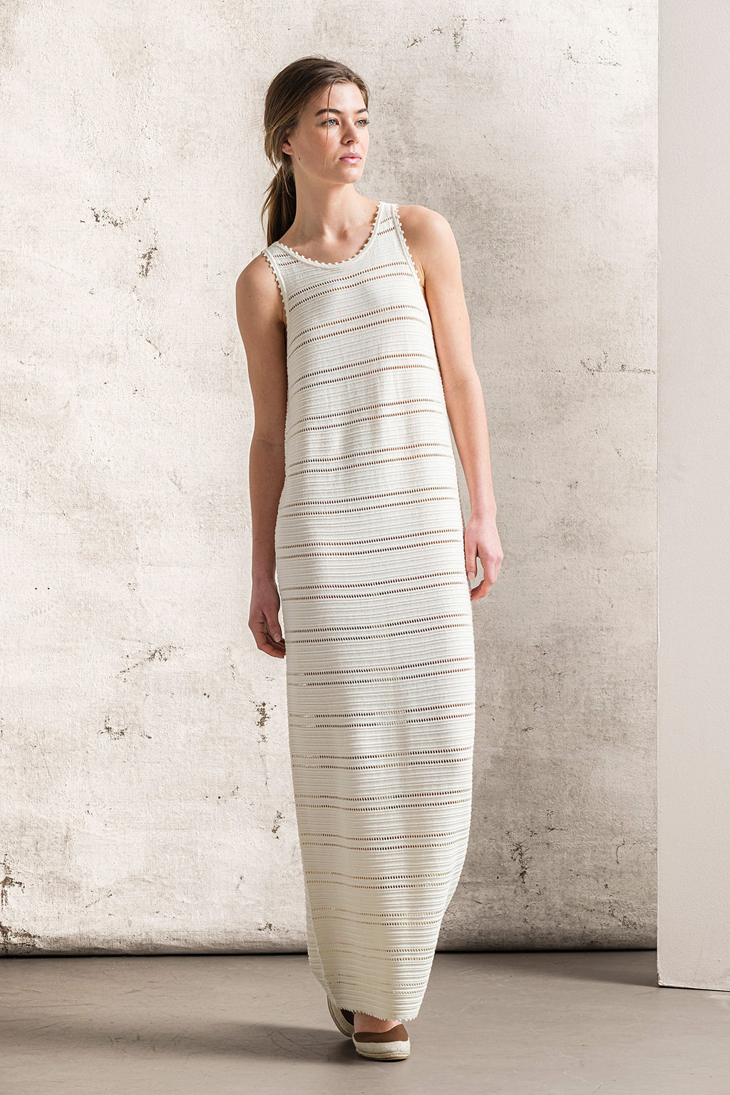 VESTIDO LARGO DE PUNTO