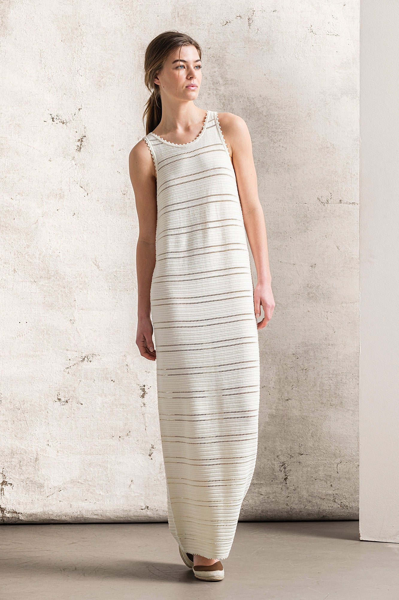 VESTIDO LARGO DE PUNTO