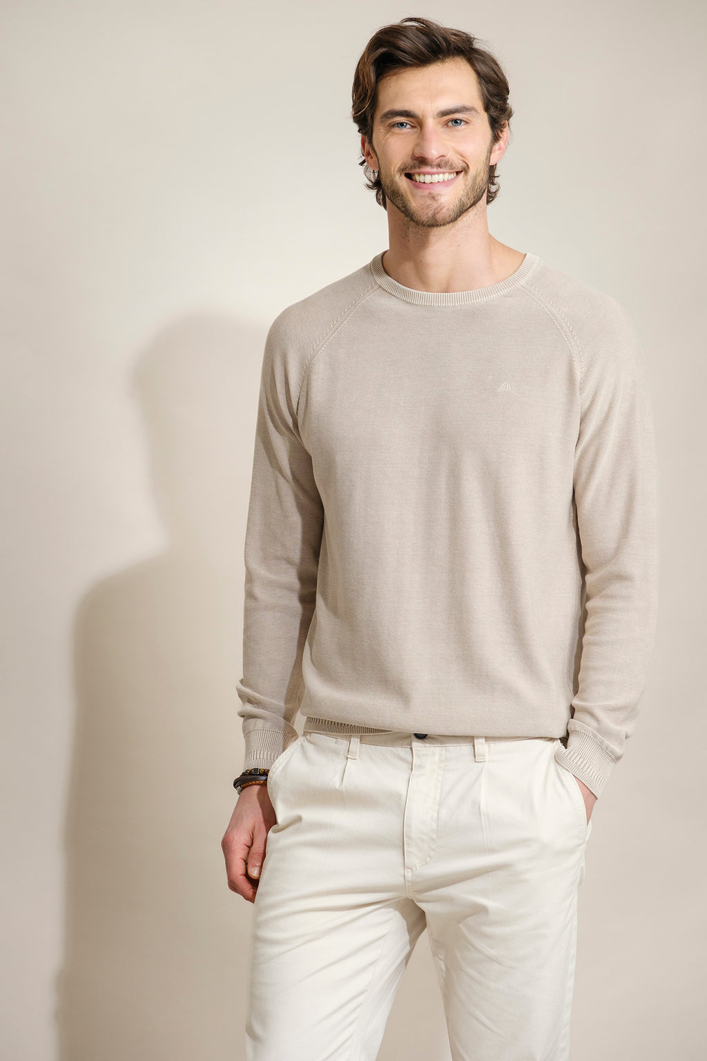 CAMISOLA DE MALHA COM DECOTE REDONDO