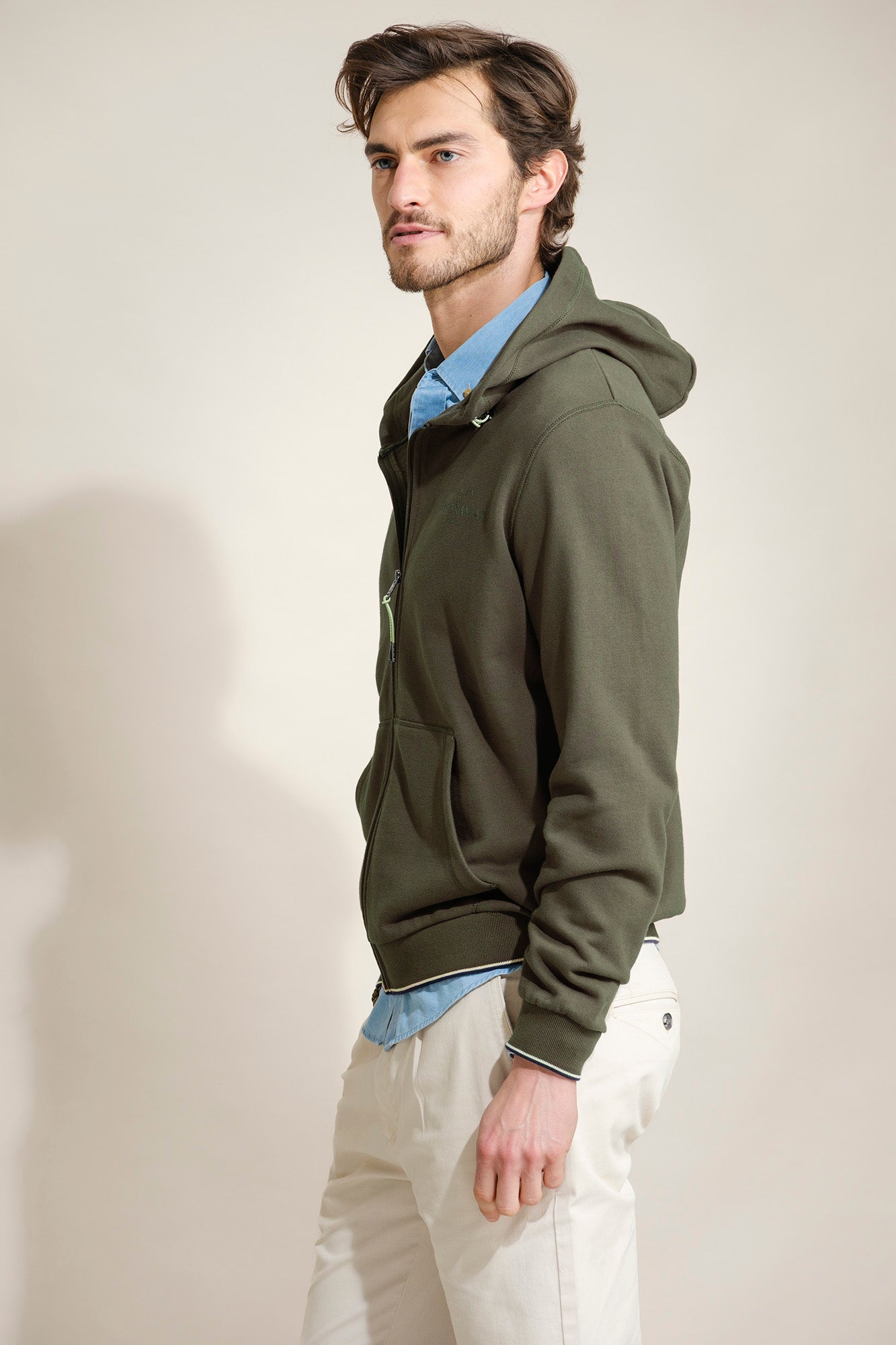 CASACO SWEAT COM CAPUZ