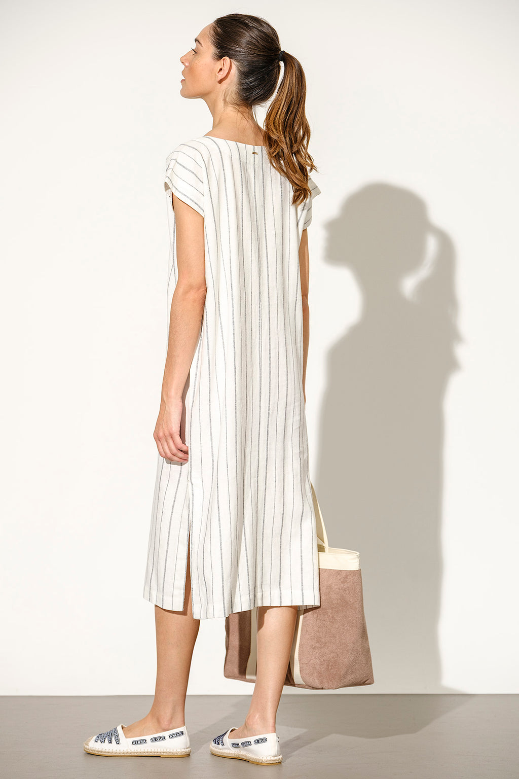 TÚNICA LOOSE FIT DE LINHO ÀS RISCAS