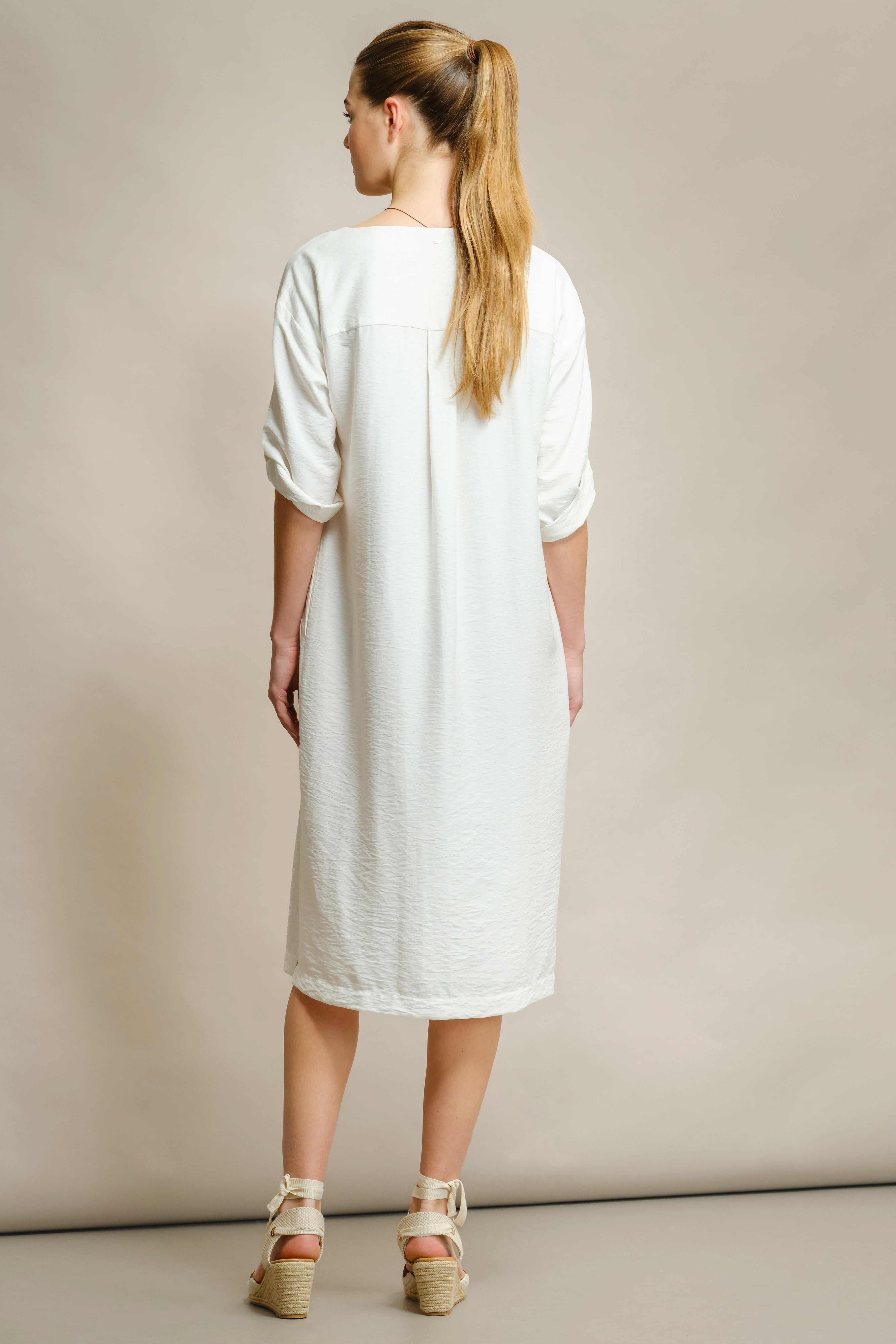VESTIDO CAMISEIRO COM MISTURA LINHO