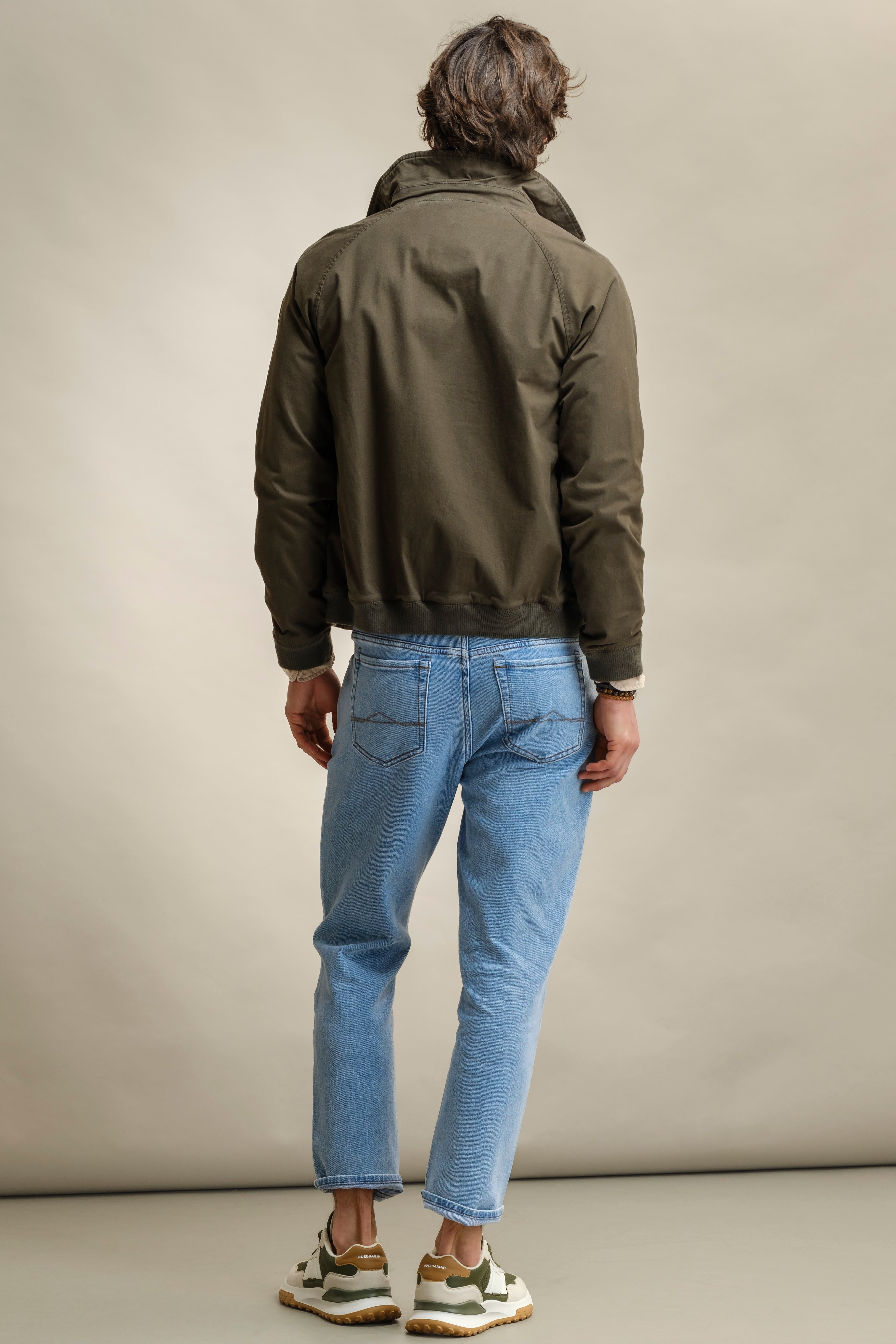 CALÇAS DENIM TAPERED FIT