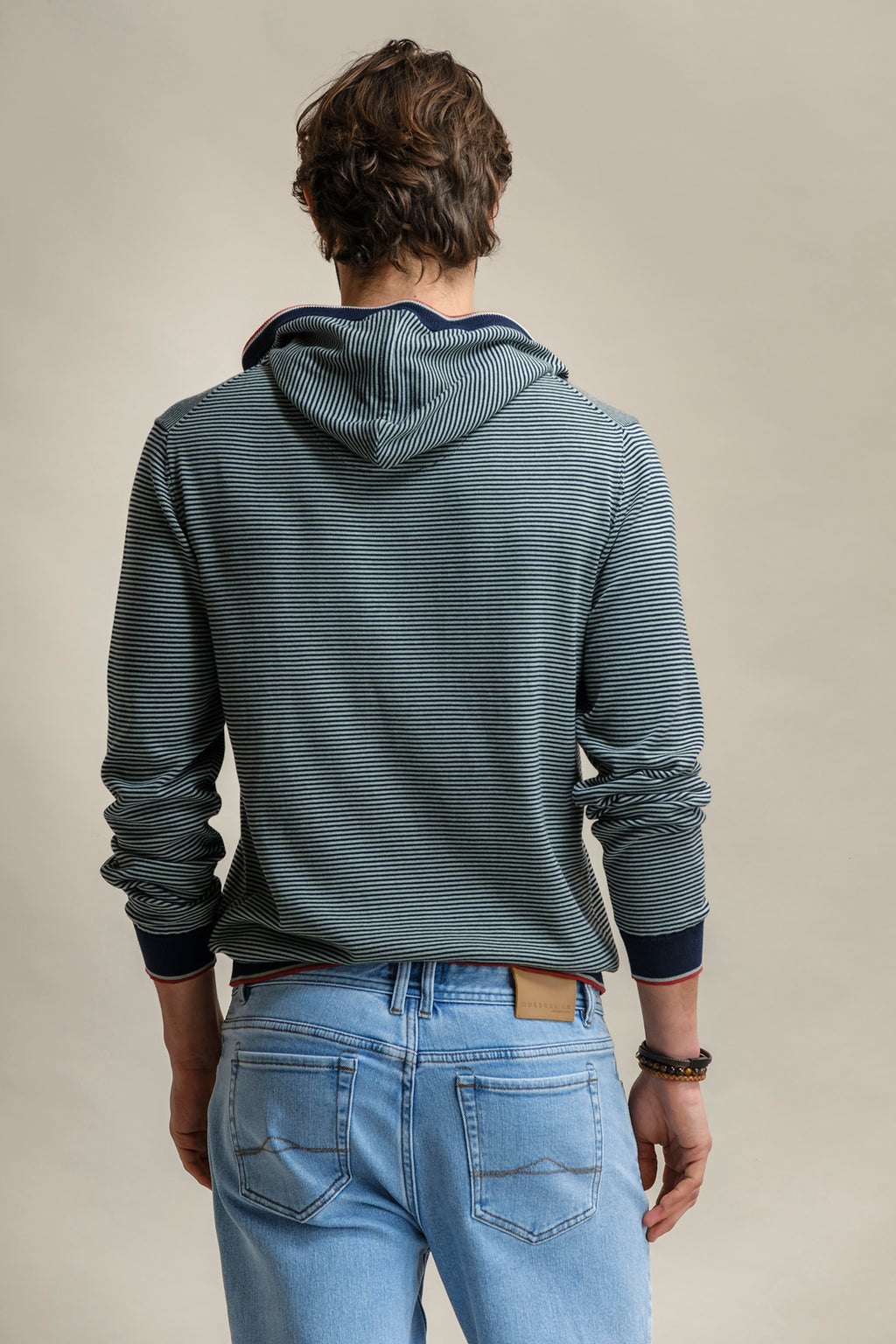 SWEAT DE MALHA ÀS RISCAS