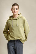 SWEATSHIRT CAPUZ E LOGO EM CONTRASTE