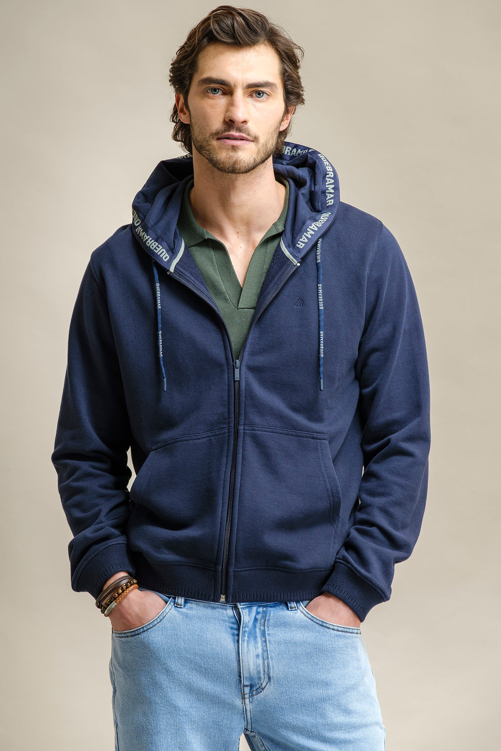 CASACO SWEAT COM CAPUZ