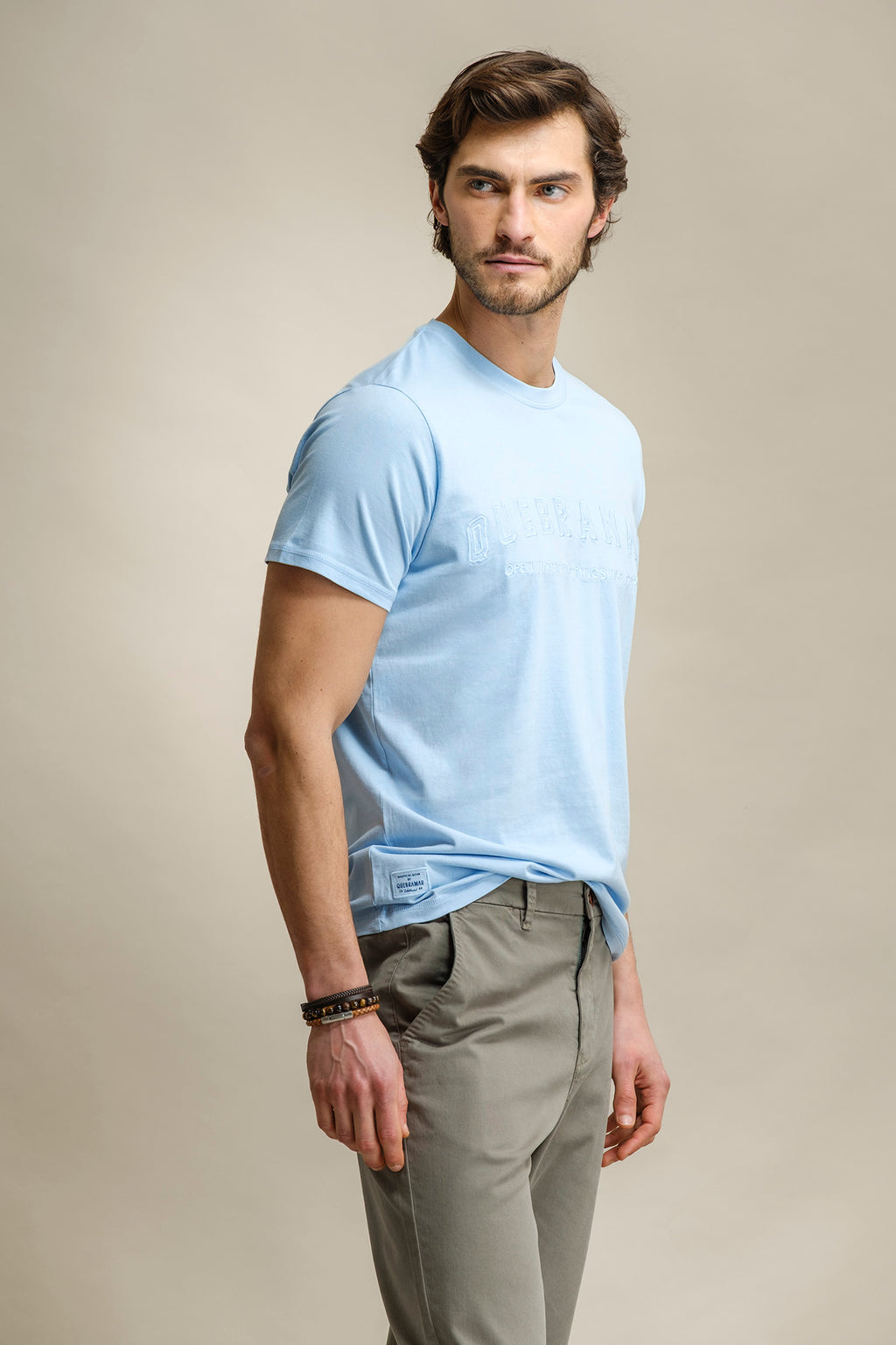 T-SHIRT BORDADO QUEBRAMAR