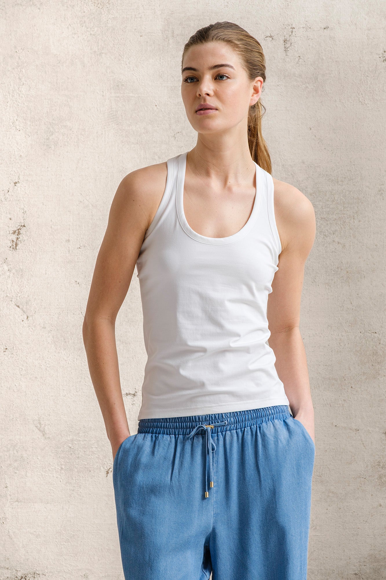 TOP TANK