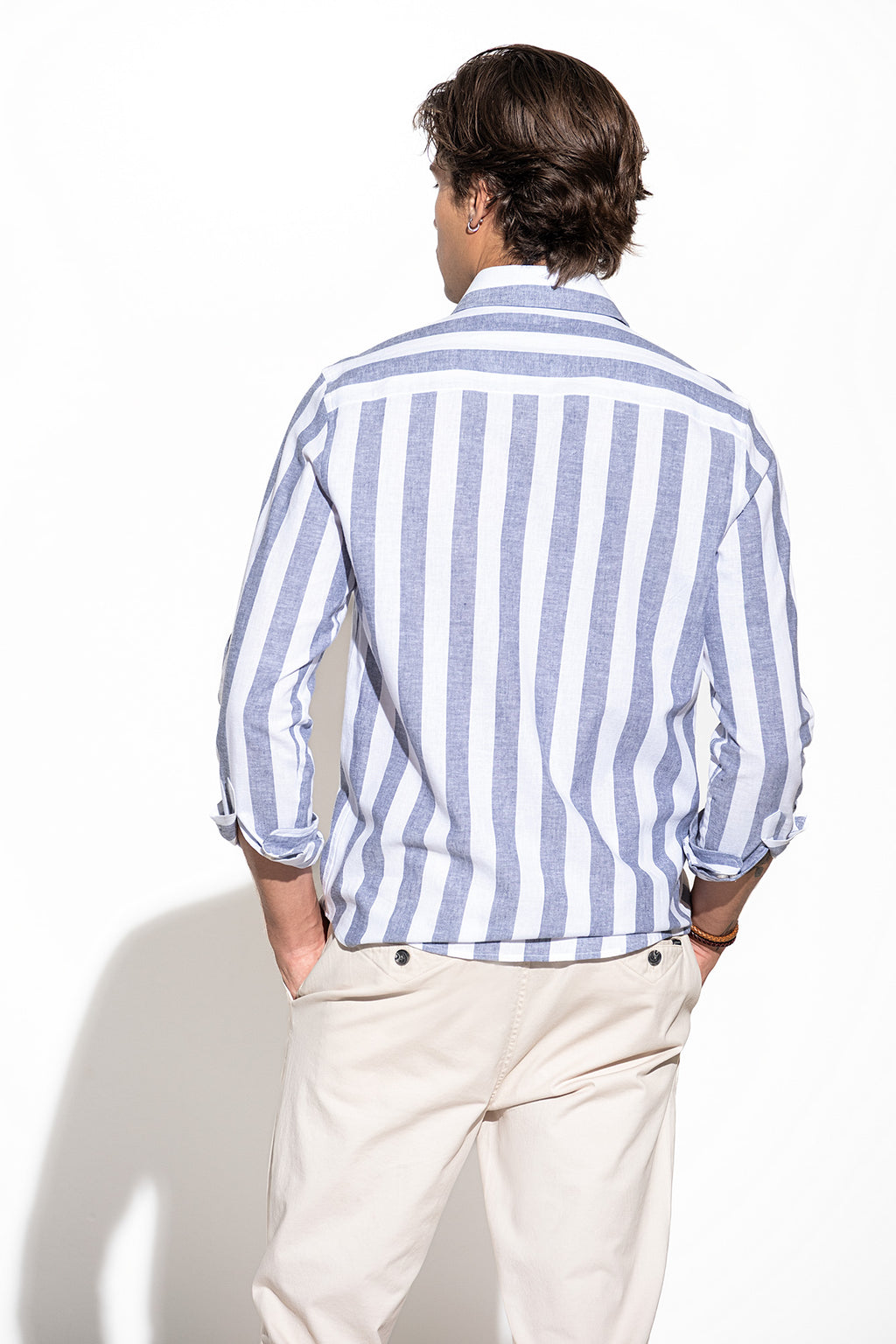 CAMISA COM RISCA LARGA EM ALGODÃO E LINHO