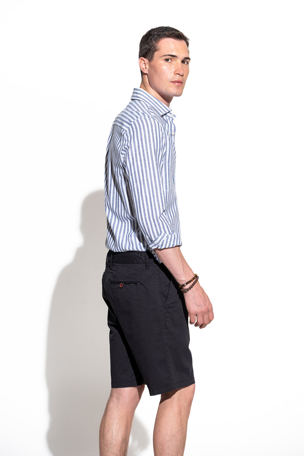 BERMUDAS CHINO EN Sarga
