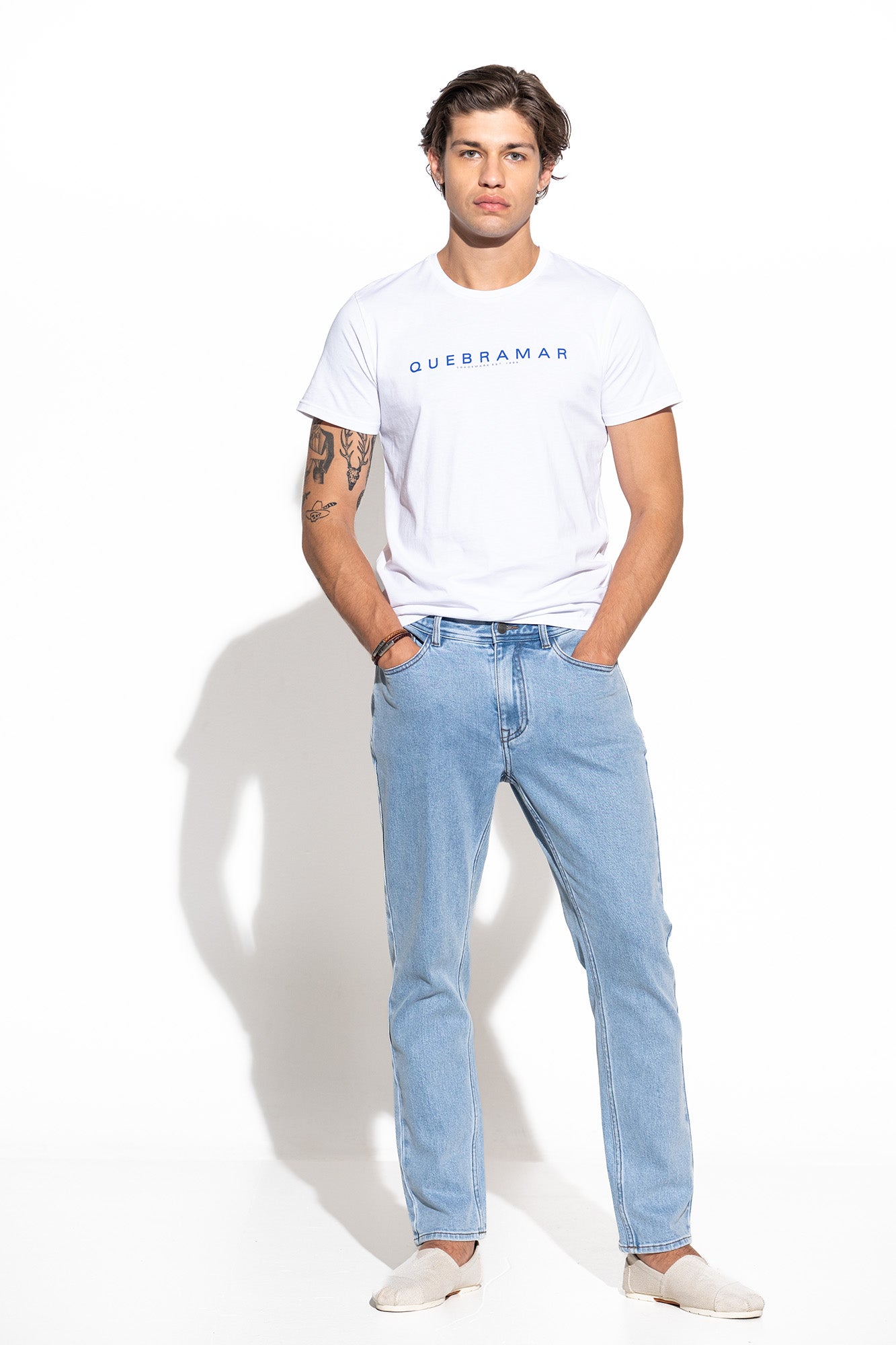 T-SHIRT QUEBRAMAR LOGO