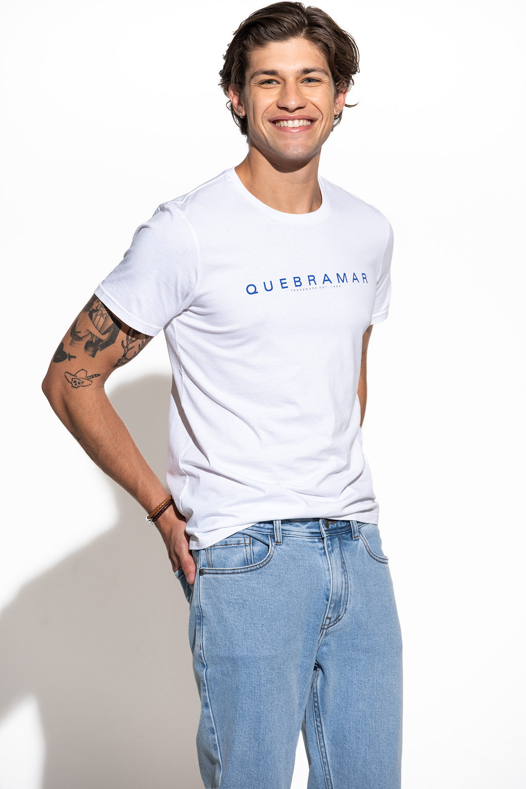 T-SHIRT QUEBRAMAR LOGO
