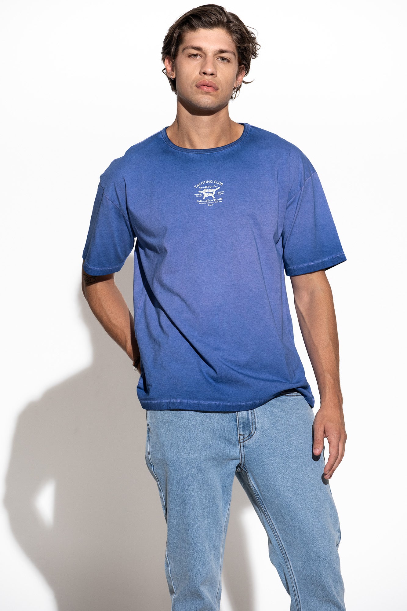 T-SHIRT COM PRINT YATCHING