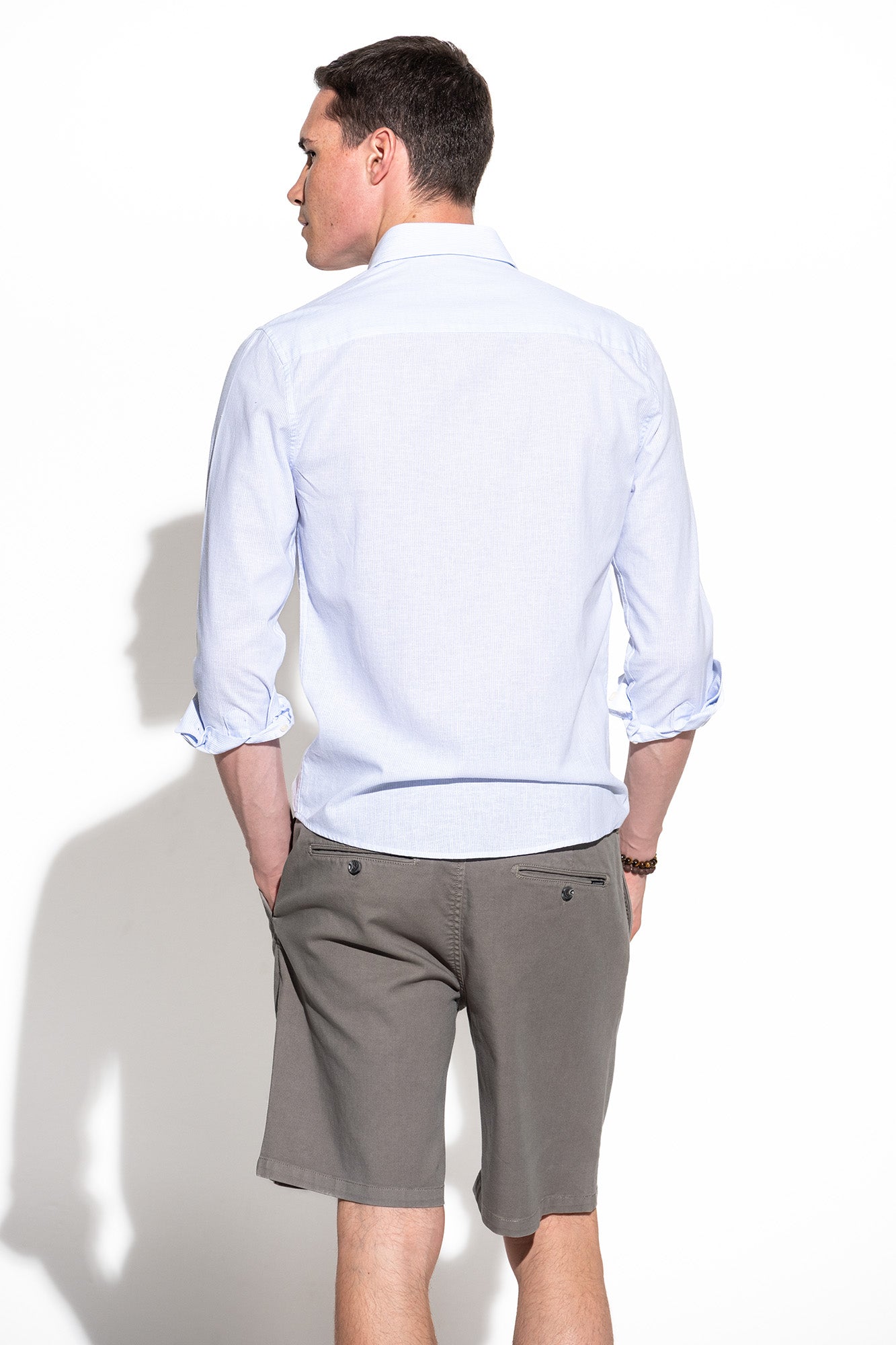 CAMISA RISCA FINA EM ALGODÃO E LINHO