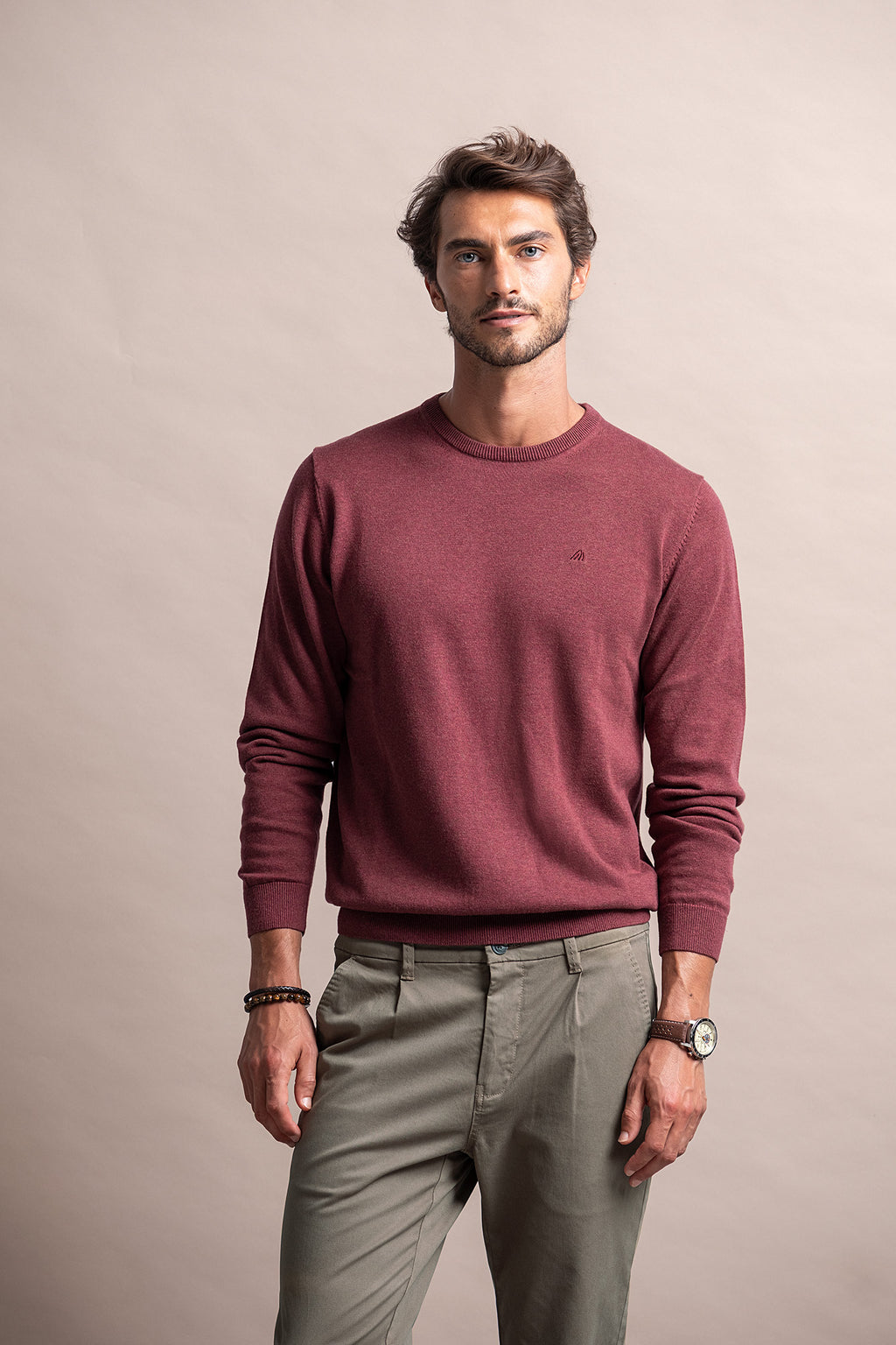 CAMISOLA DE MALHA COM DECOTE REDONDO