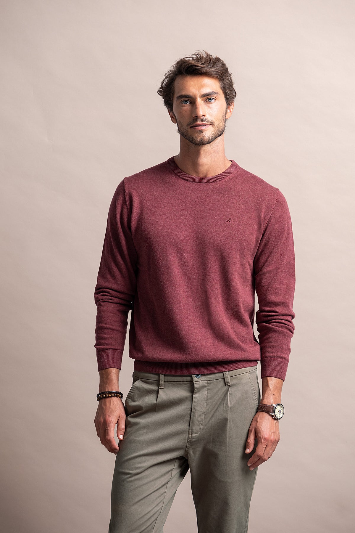 CAMISOLA DE MALHA COM DECOTE REDONDO