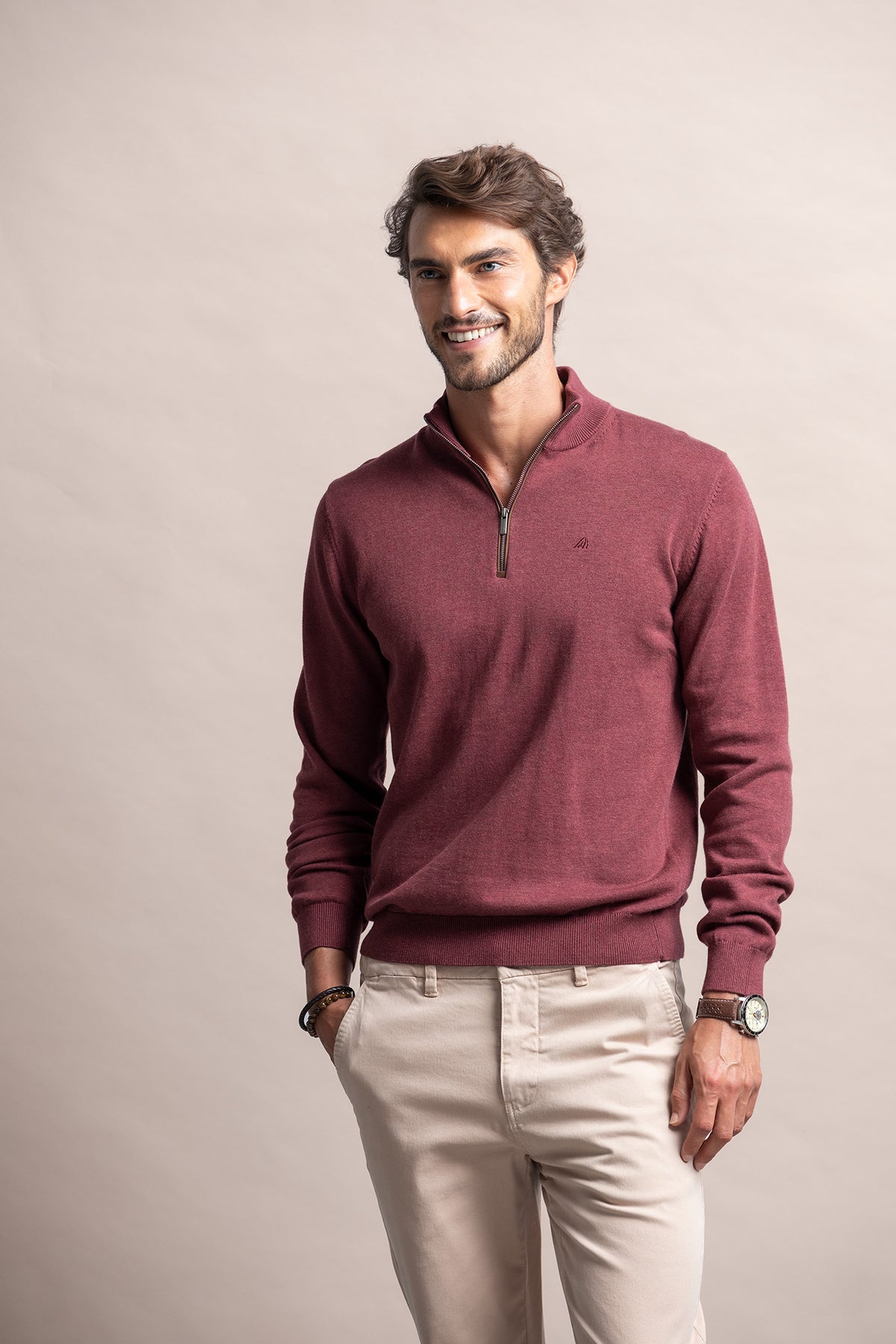 CAMISOLA COM SEDA E GOLA COM FECHO