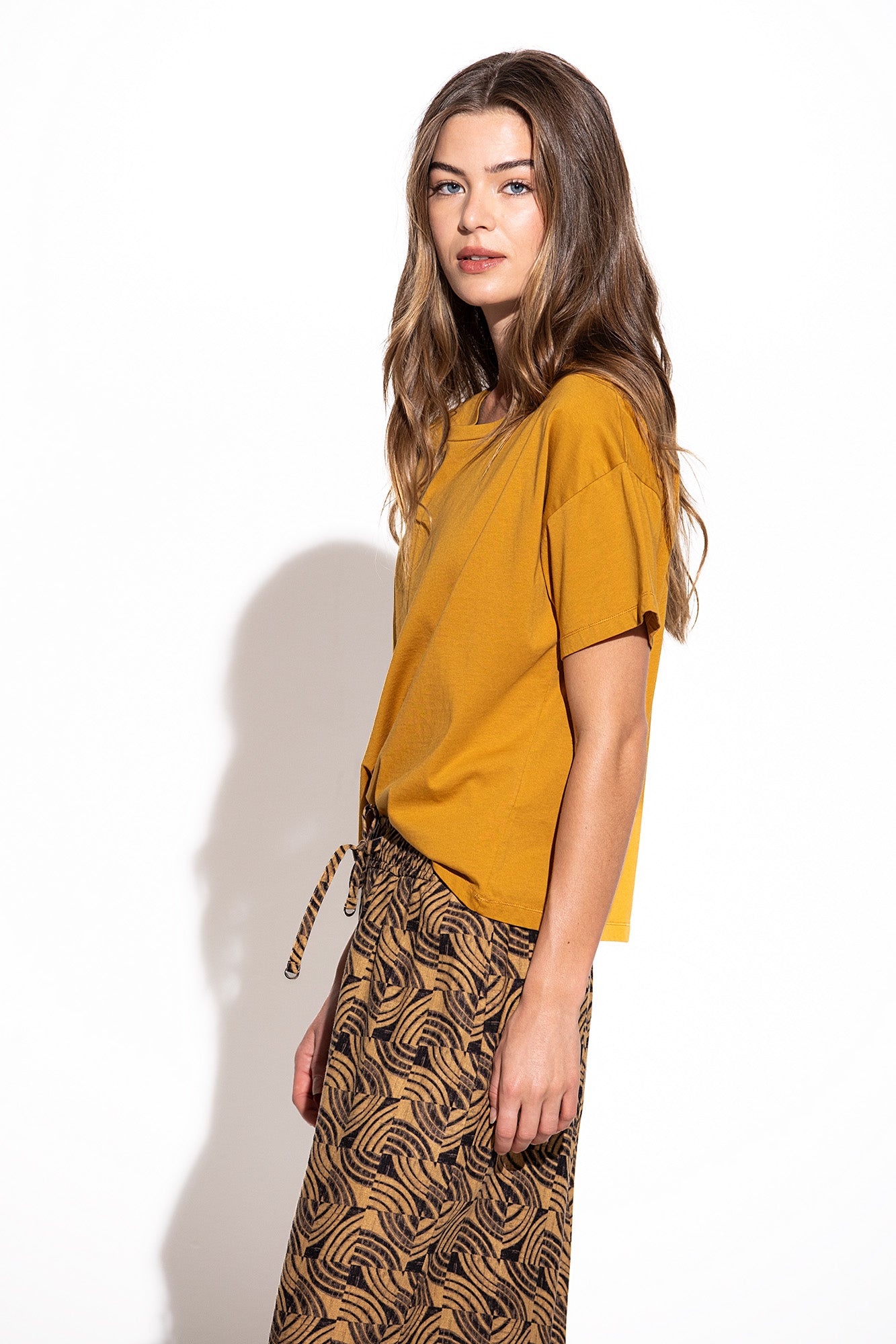 T-SHIRT LOOSE FIT