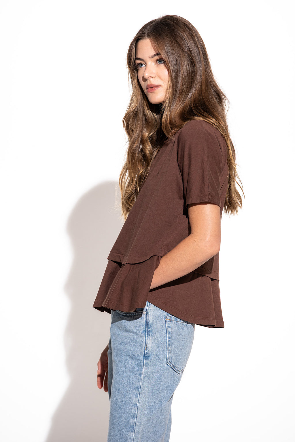 T-SHIRT COM FOLHO