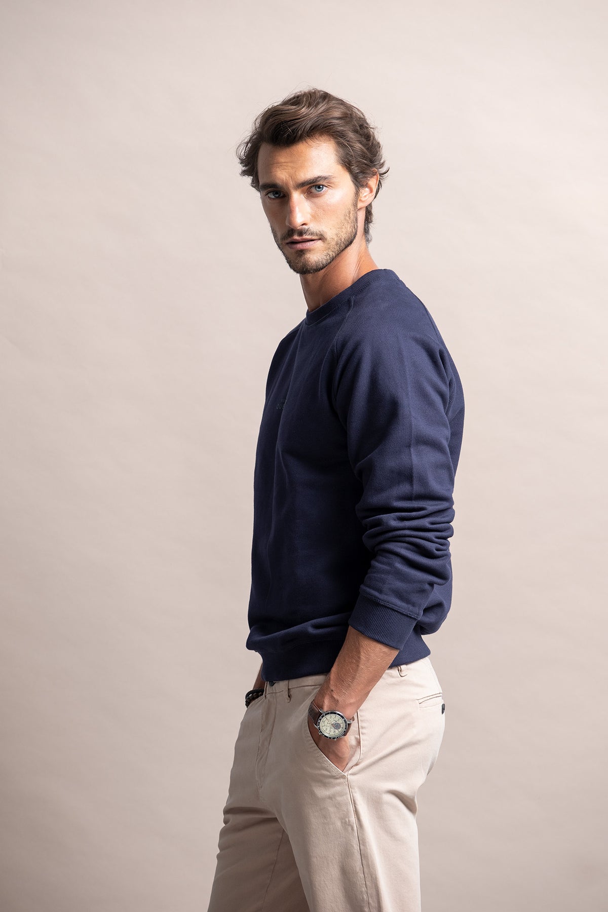 SWEATSHIRT BÁSICA DECOTE REDONDO