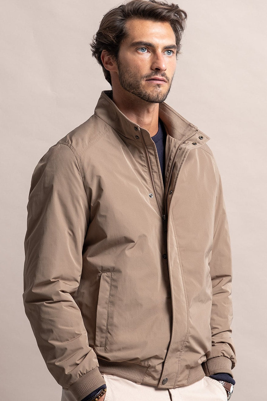 CASACO BOMBER EM CAMEL