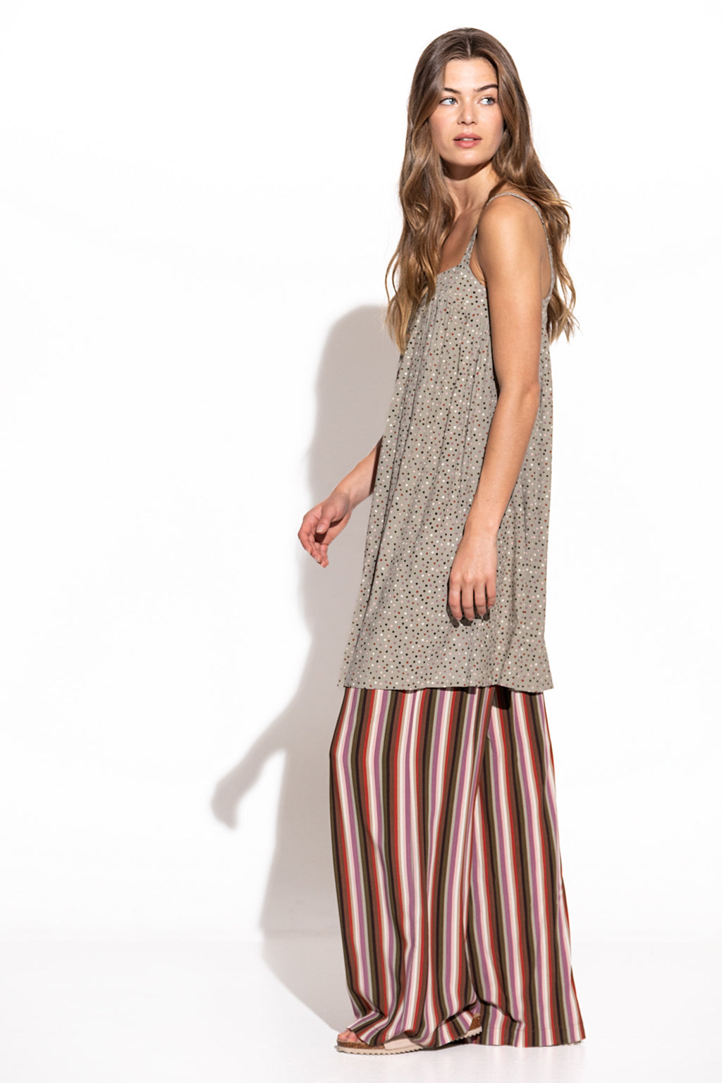 VESTIDO CURTO POLKA DOTS