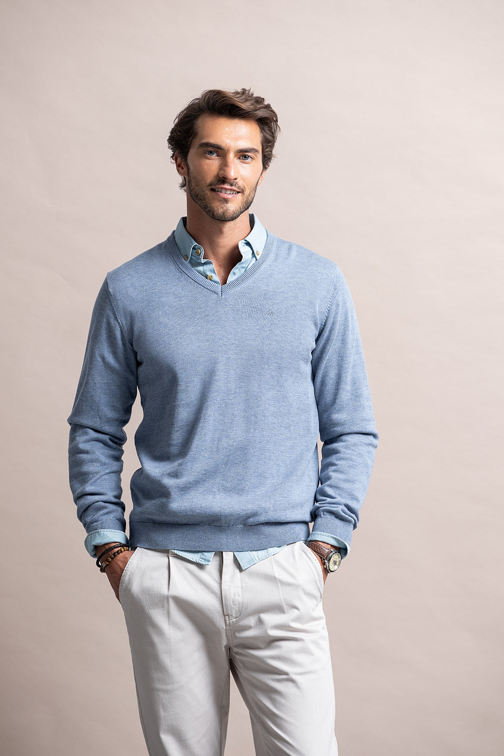 CAMISOLA BÁSICA DECOTE EM V