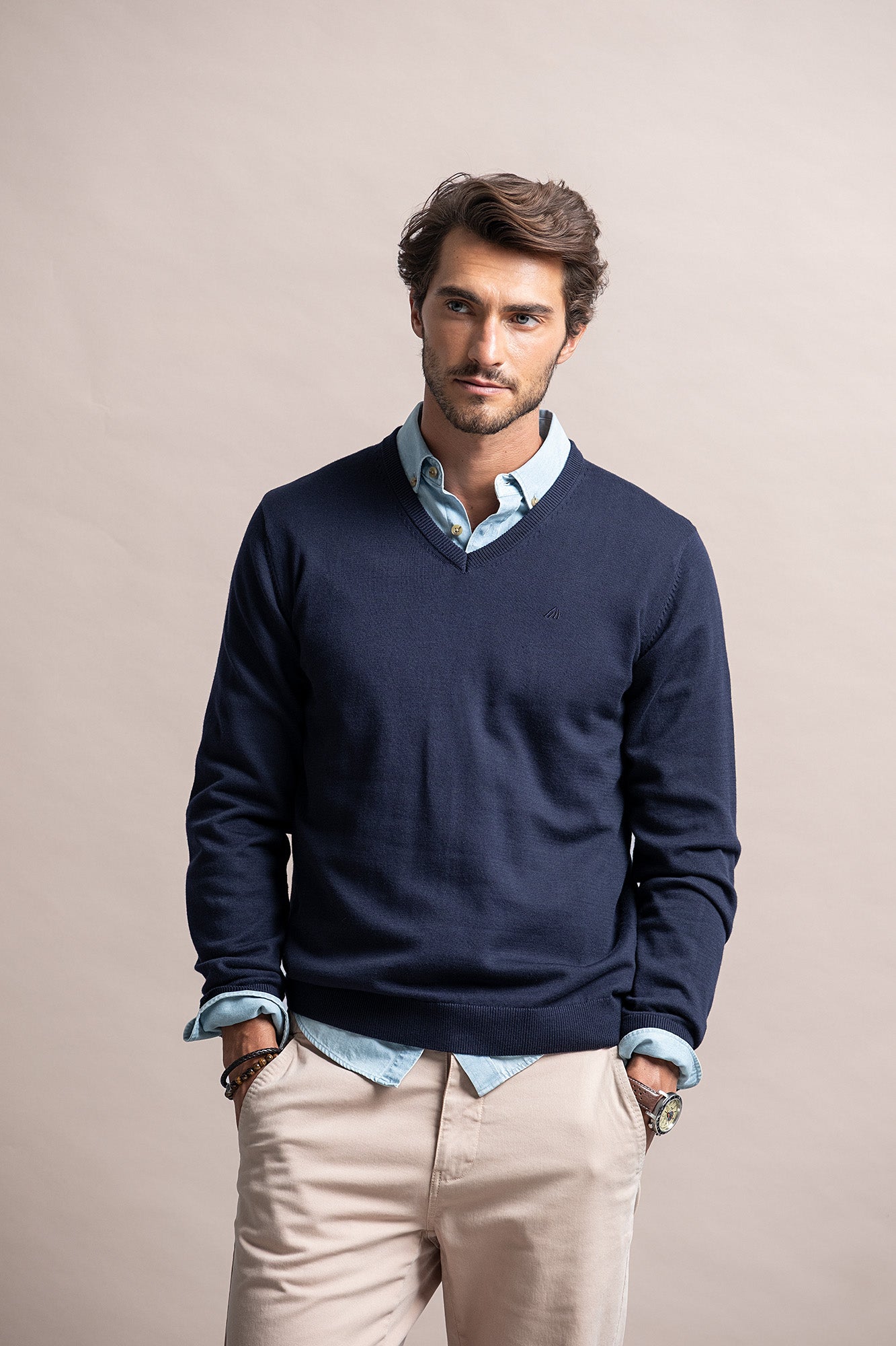 CAMISOLA BÁSICA DECOTE EM V