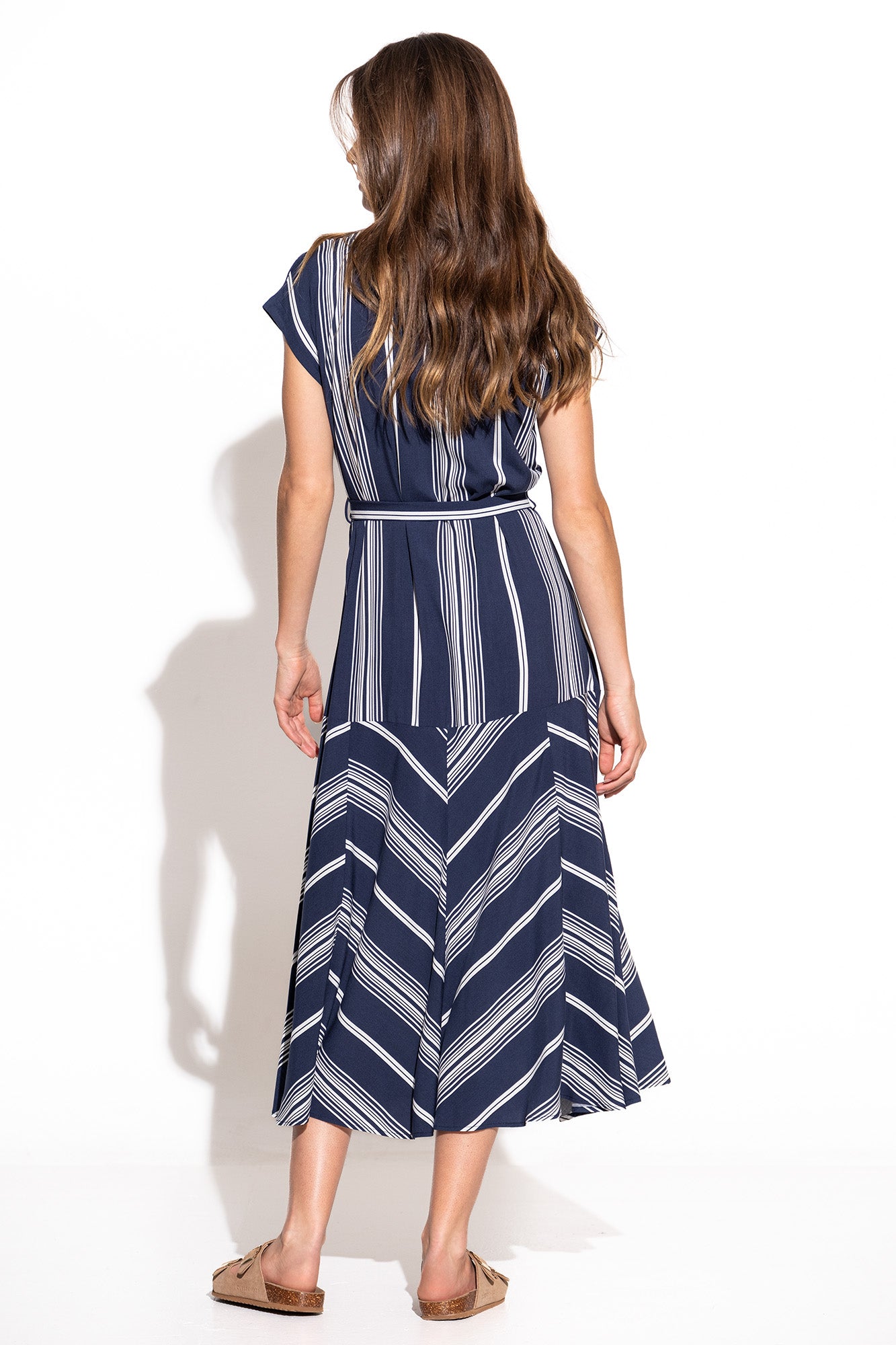 VESTIDO RISCAS FINAS EVASÉ
