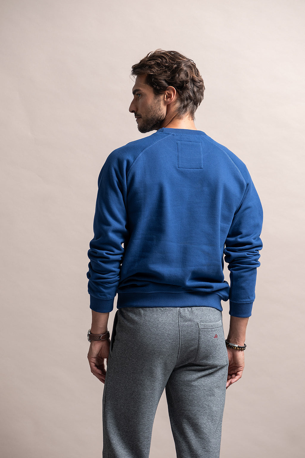 SWEATSHIRT BÁSICA DECOTE REDONDO