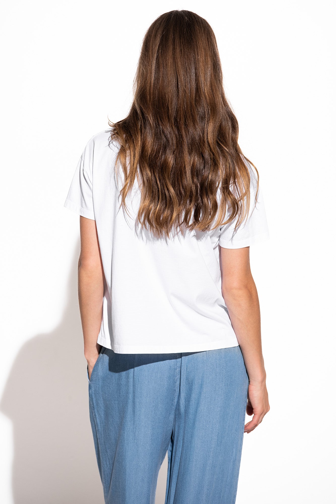 T-SHIRT LARGA COM PRINT QUEBRAMAR