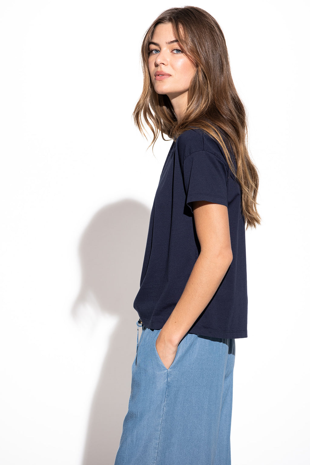 T-SHIRT LARGA COM PRINT QUEBRAMAR