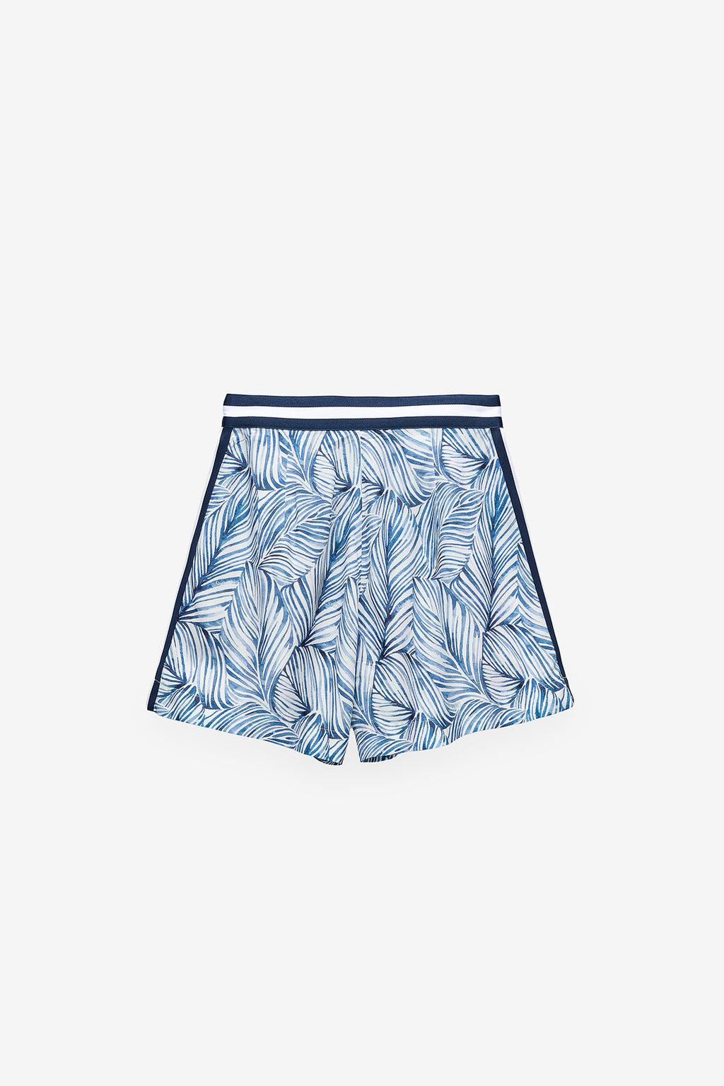 PANTALONES CORTOS CON ESTAMPADO DE HOJAS