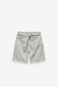 PANTALONES CORTOS DE SARGA CON CINTURÓN