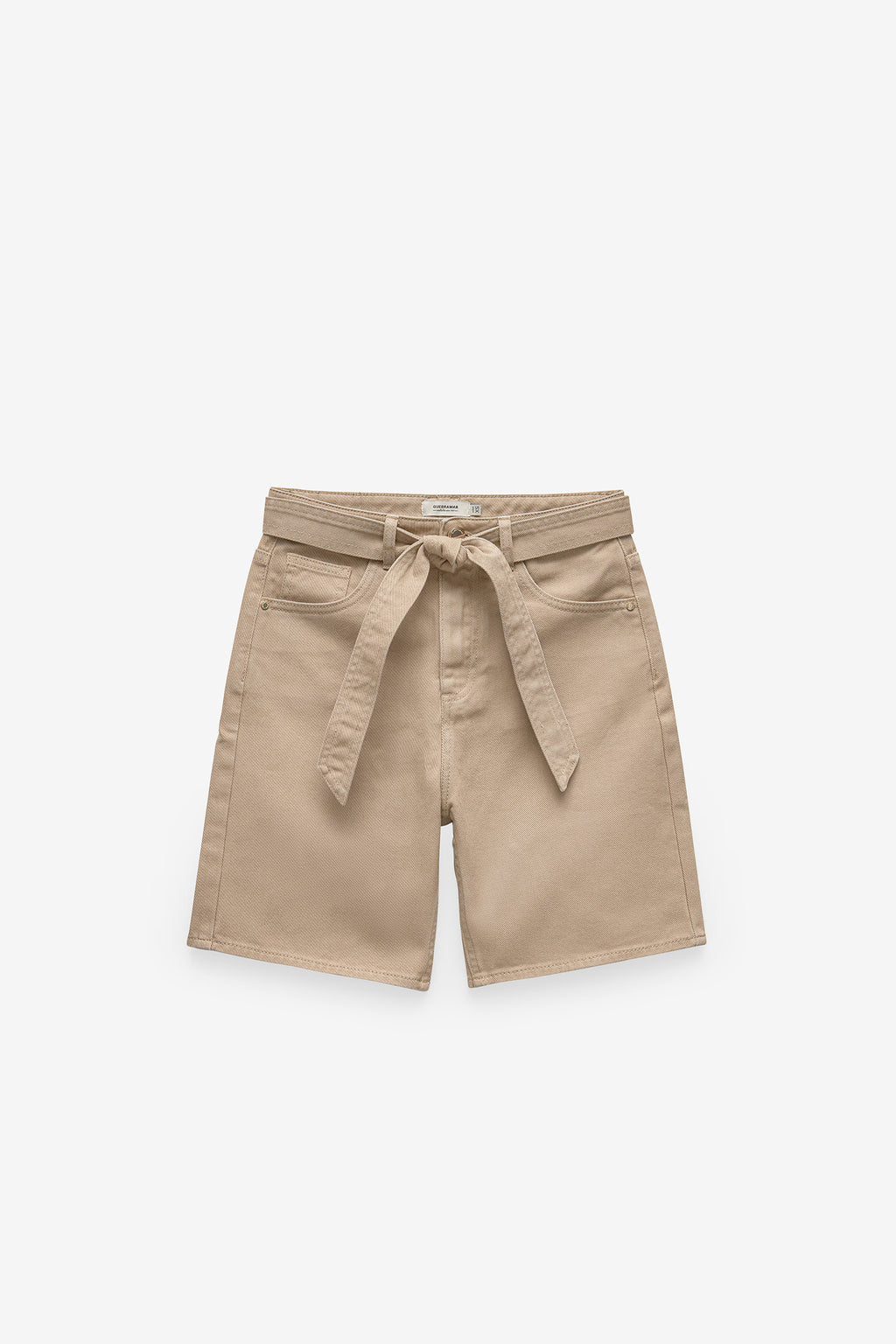 Pantalones cortos de sarga con cinturón