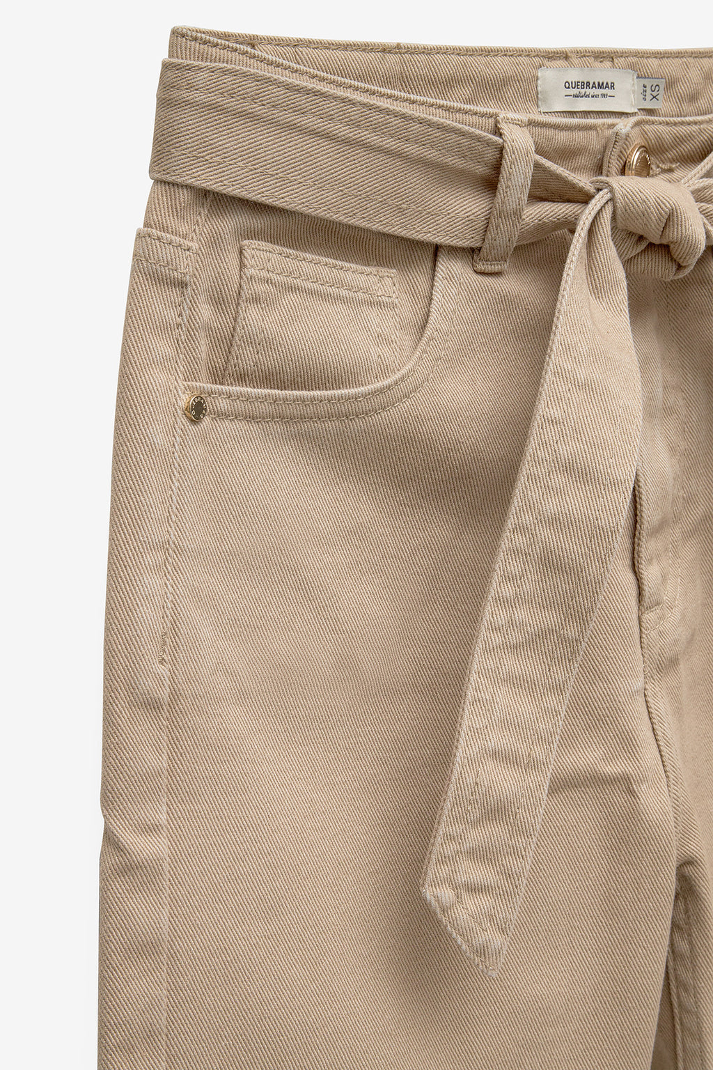 Pantalones cortos de sarga con cinturón