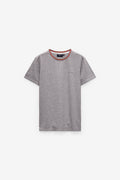 T-SHIRT COM PRINT QMR EM ALTO RELEVO