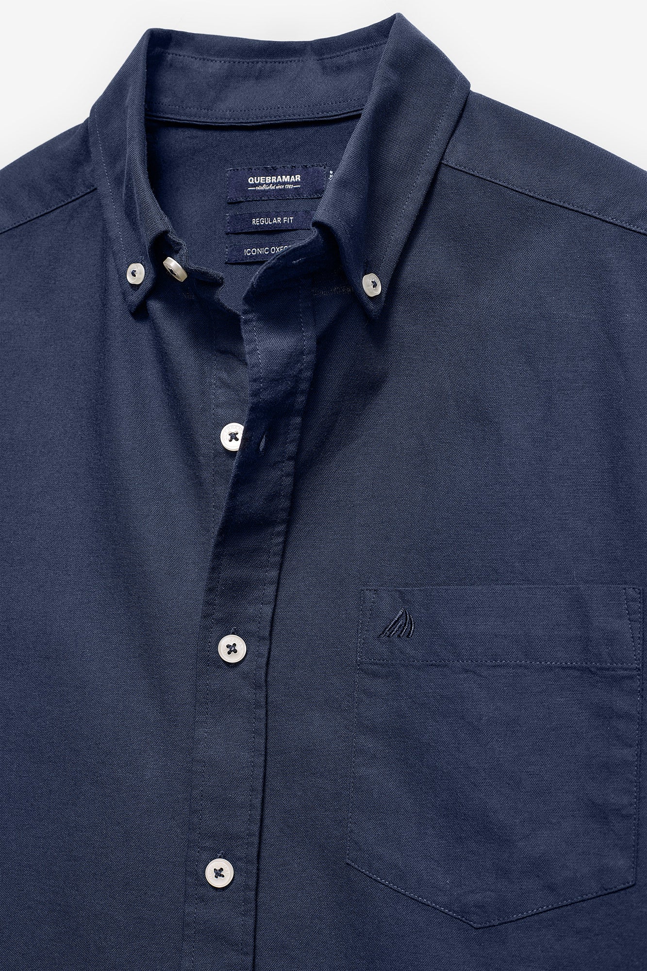 CAMISA BÁSICA OXFORD COM BOLSO