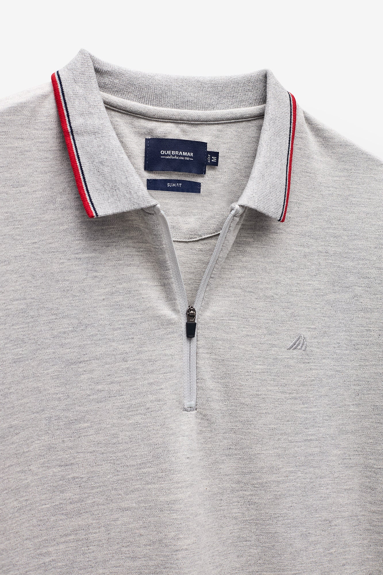 POLO MICRO PIQUET COM FECHO
