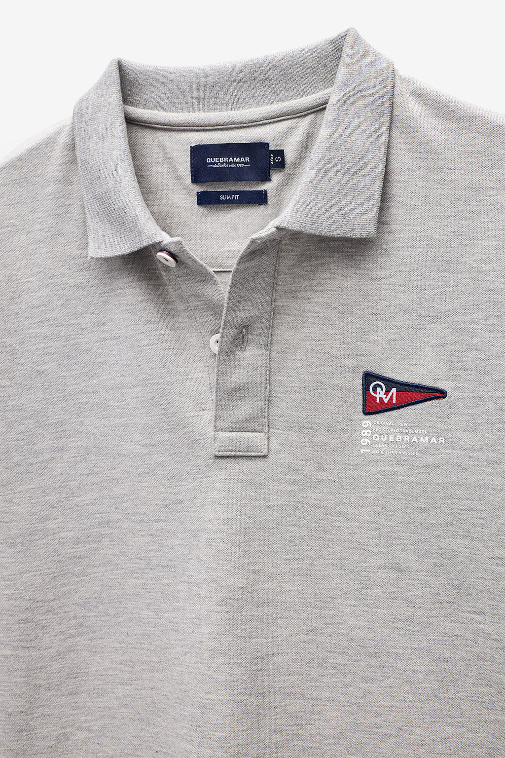 POLO PIQUÉ CON PLACA