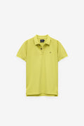 POLO PIQUÉ CON ESTAMPADO EN EL CUELLO