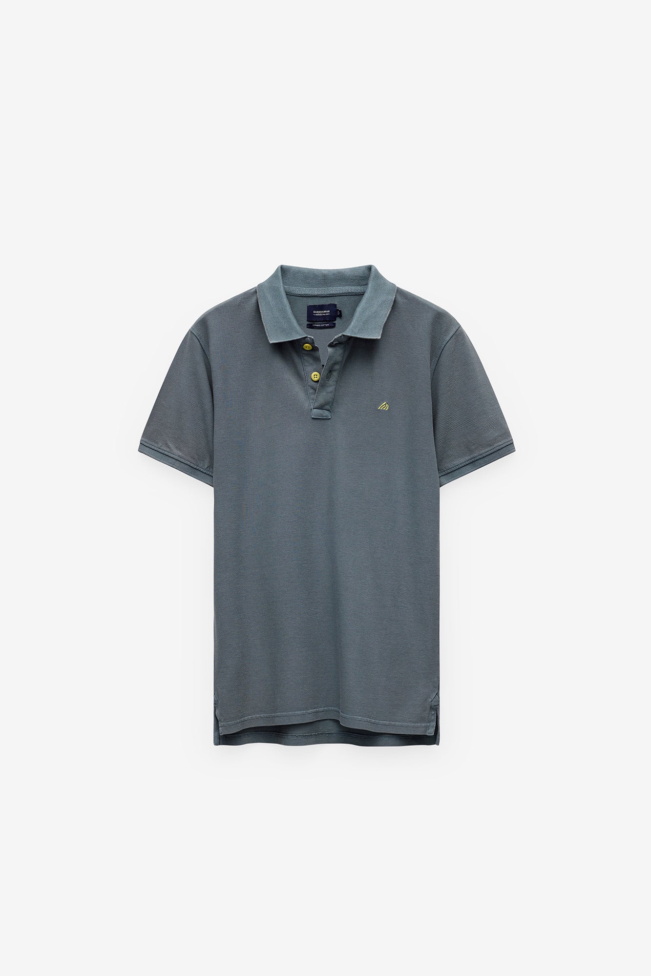 POLO PIQUET COM ESTAMPADO NA GOLA