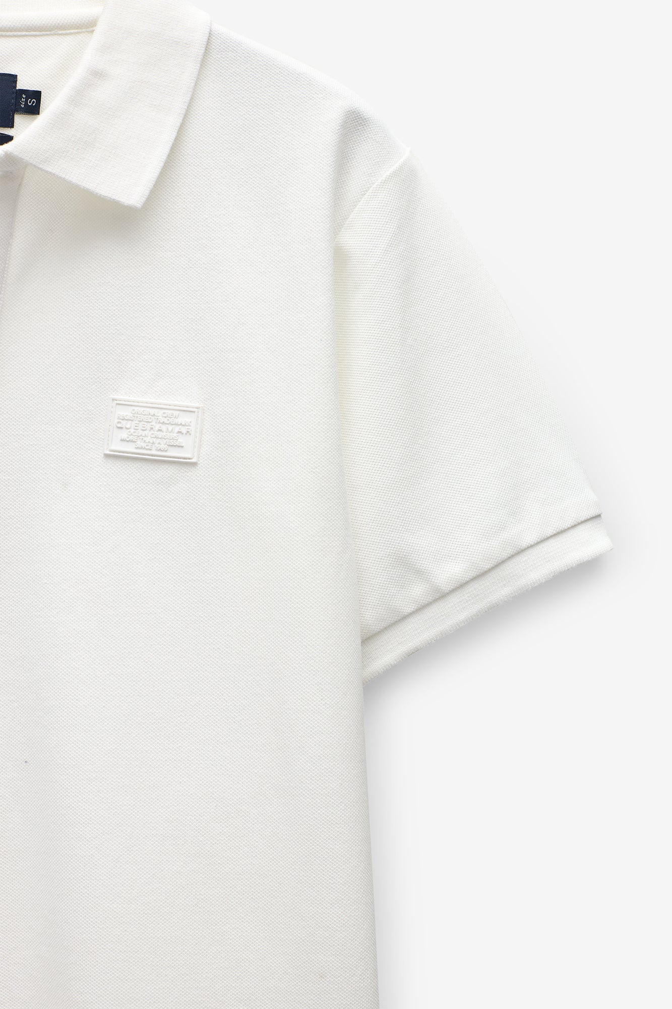 POLO PIQUET COM BADGE
