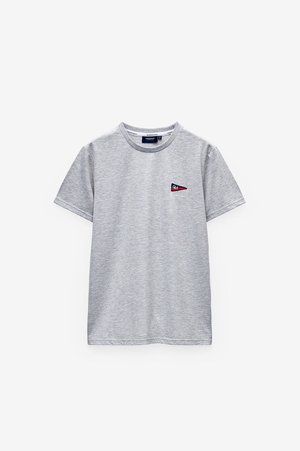 CAMISETA CON INSIGNIA