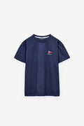 CAMISETA CON INSIGNIA