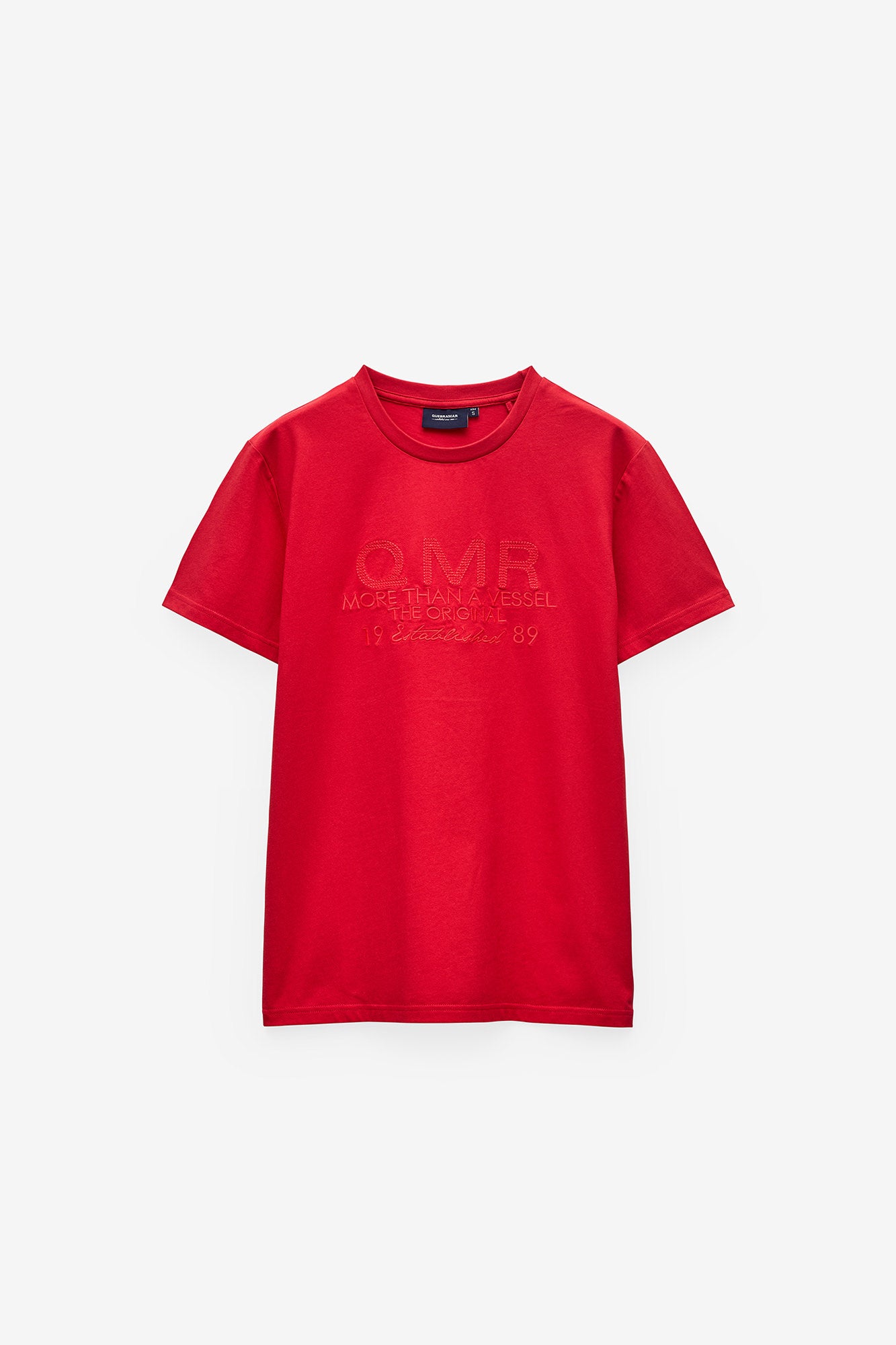 T-SHIRT COM BORDADO