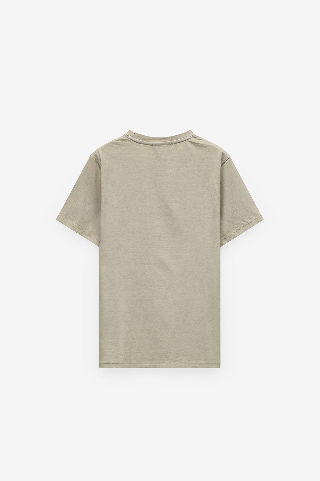 CAMISETA CON BOLSILLO Y RIBETE