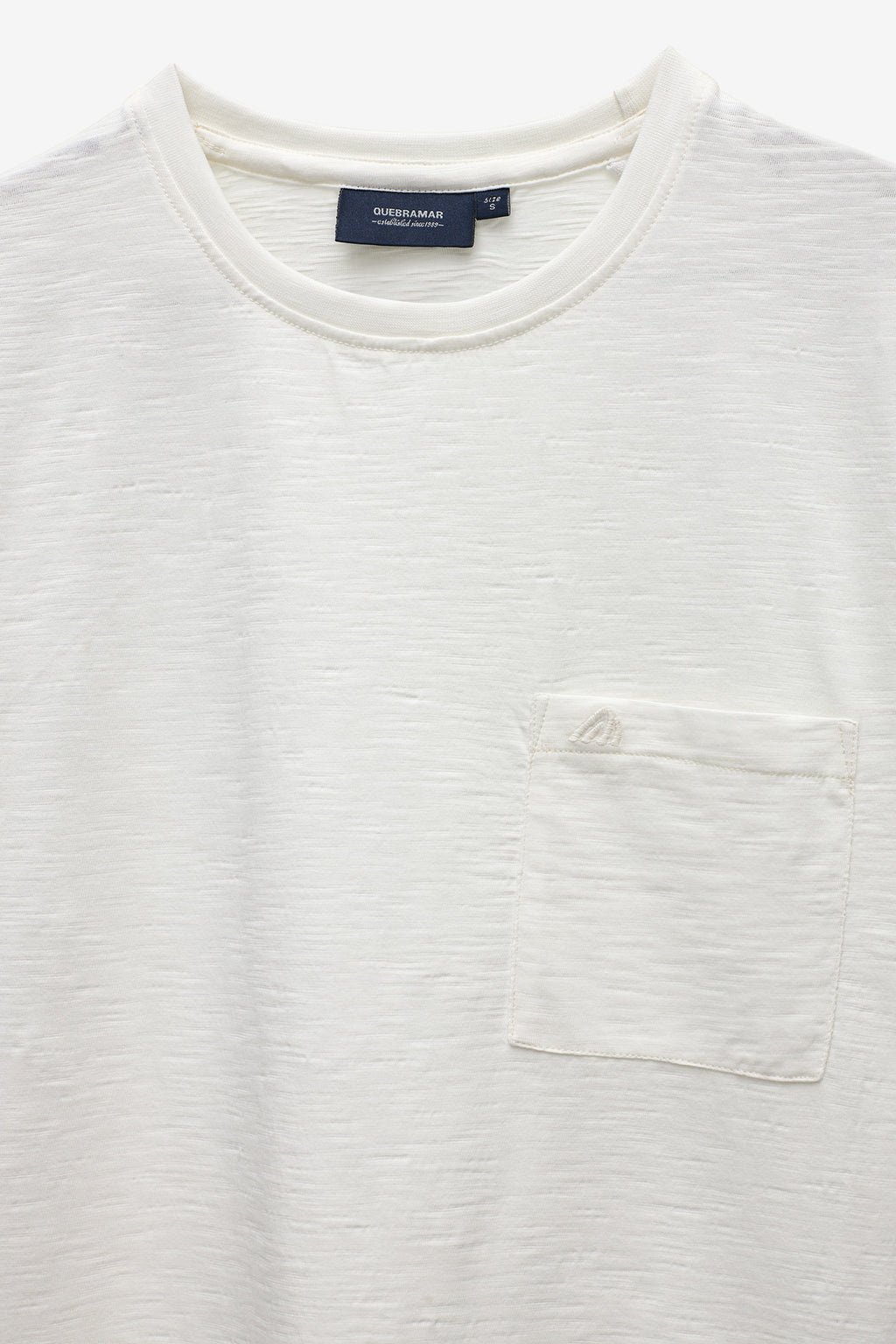CAMISETA SLUB CON BOLSILLO